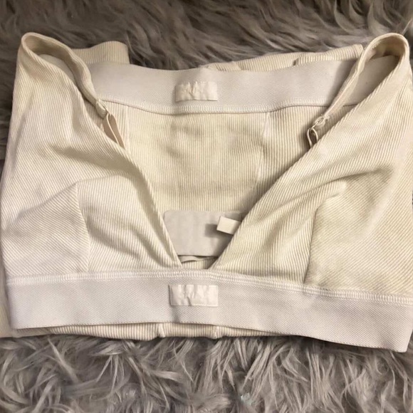 Skims Set - Picture 2 of 4